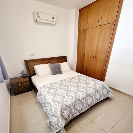 Ground Floor One Bedroom Apartment B2, 3 Pools, Free Wifi Пейя Екстер'єр фото