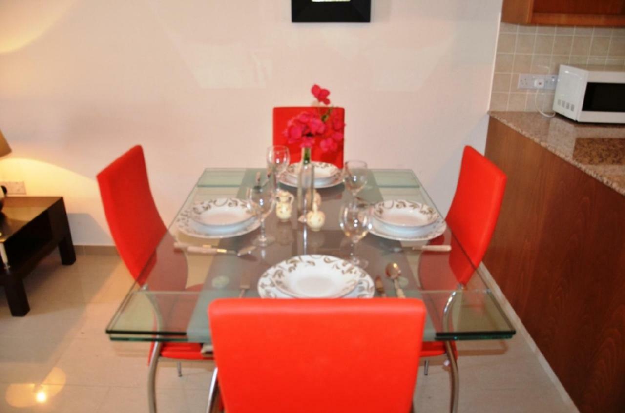 Ground Floor One Bedroom Apartment B2, 3 Pools, Free Wifi Пейя Екстер'єр фото